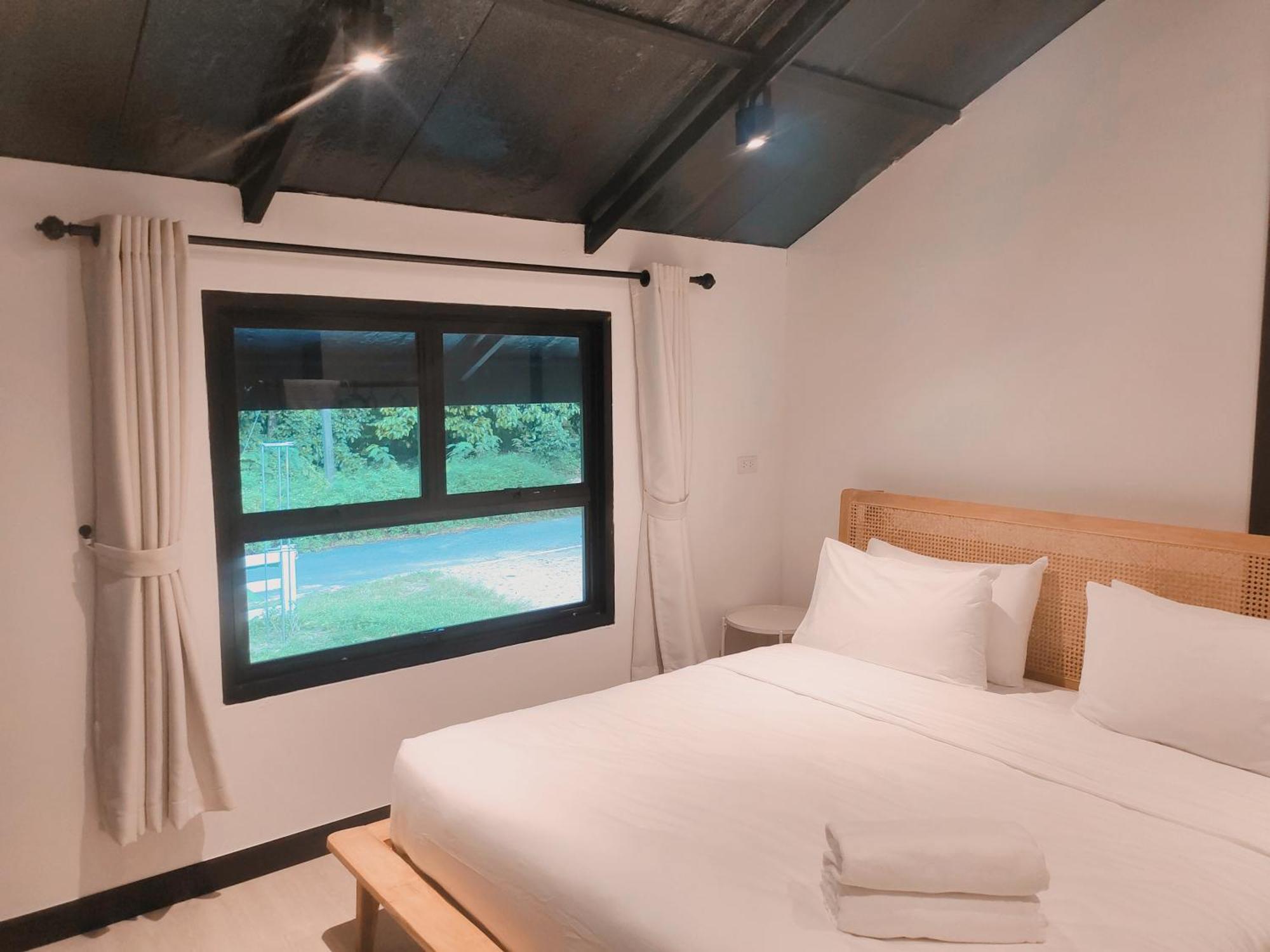 The Creek Haus Bed and Breakfast Lan Saka Buitenkant foto